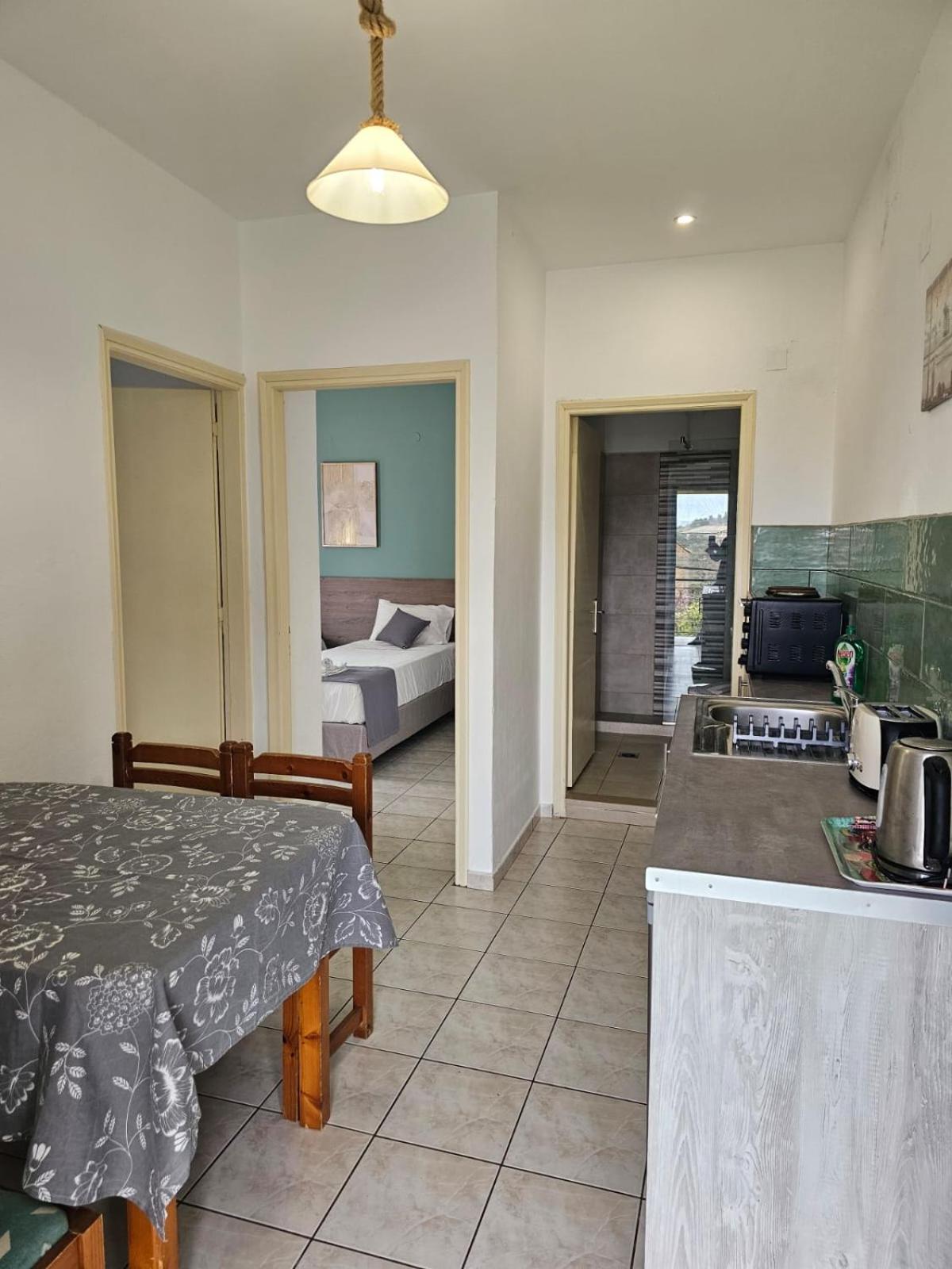 Gardelis Gardens Apartment Benitses  Room photo