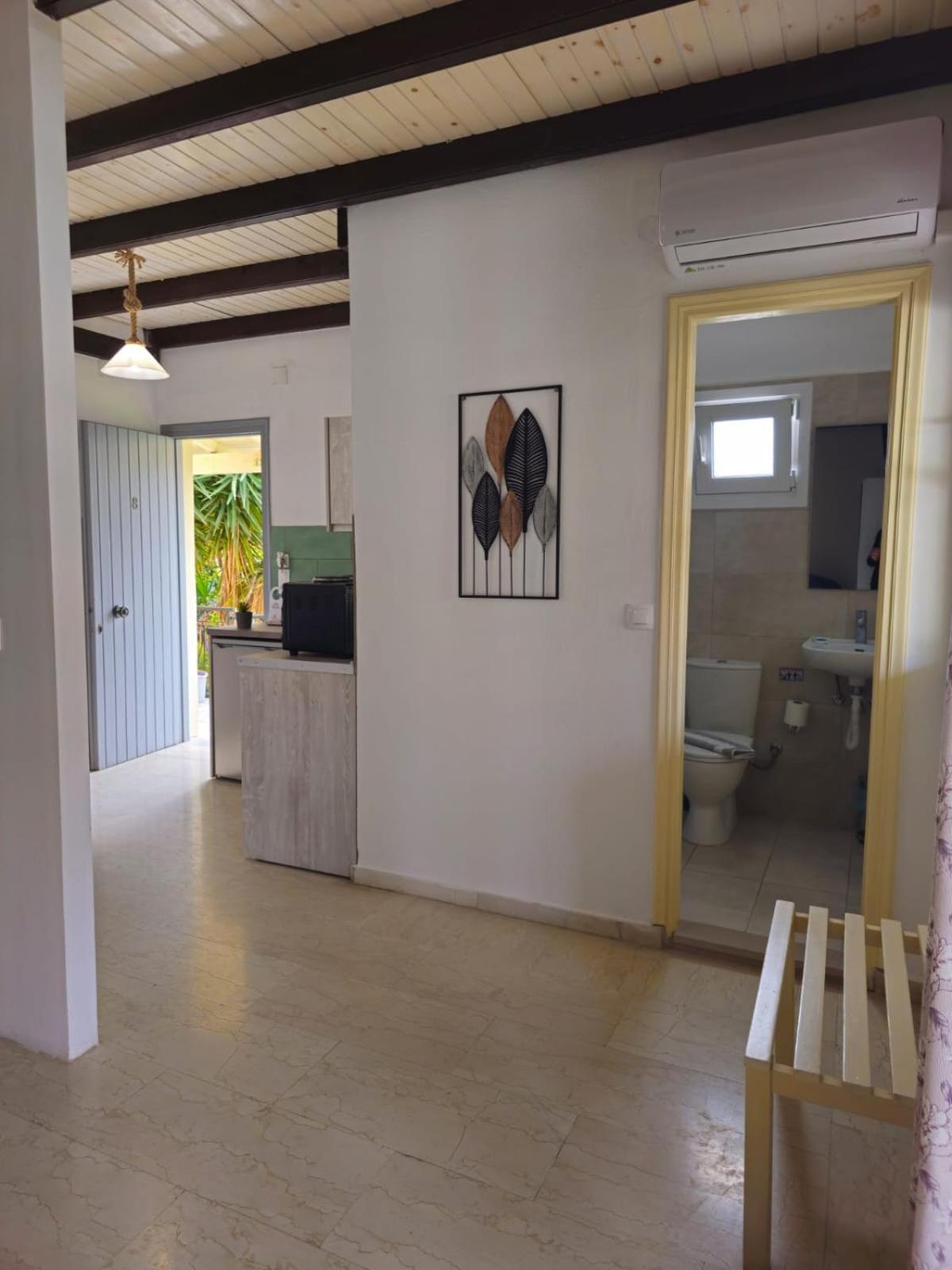Gardelis Gardens Apartment Benitses  Room photo