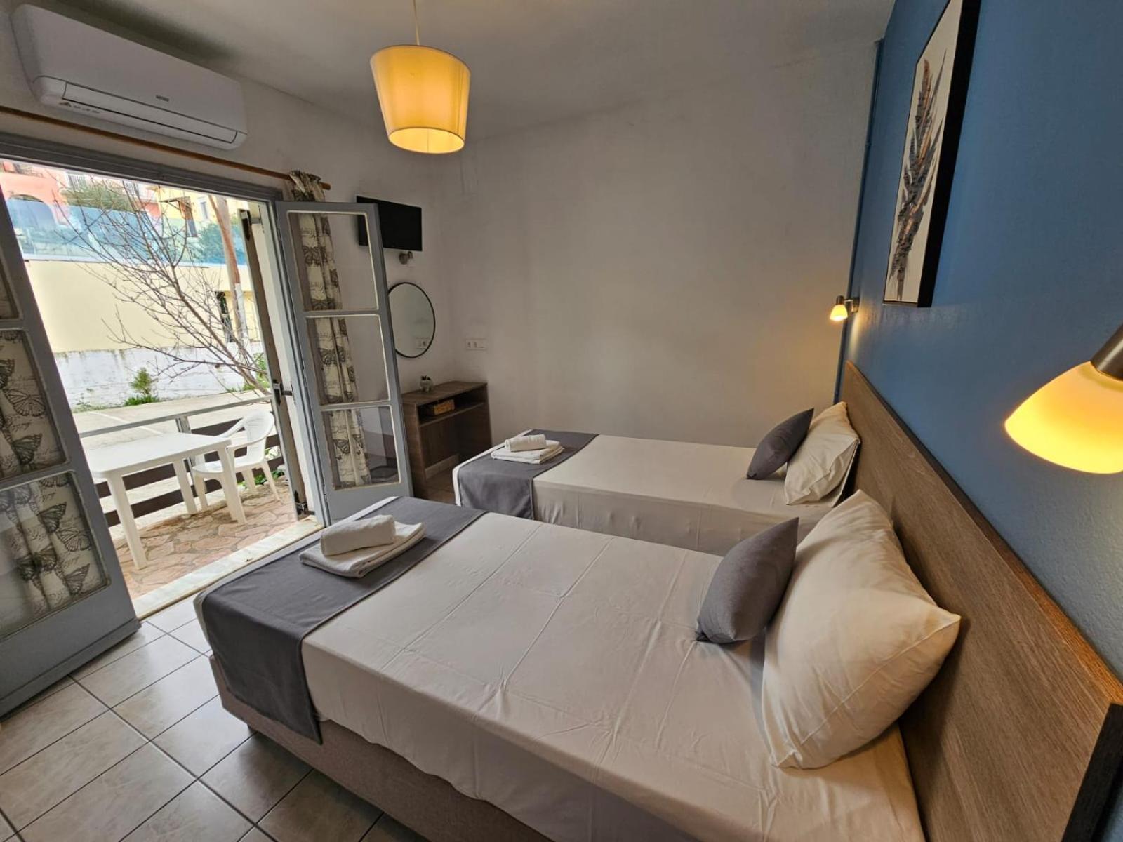Gardelis Gardens Apartment Benitses  Room photo